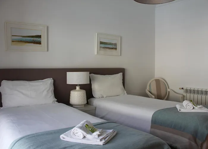 Stunning Townhouse T3 Ferienhaus Óbidos