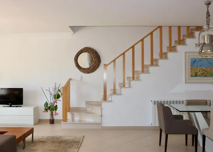 Stunning Townhouse T3 Ferienhaus *